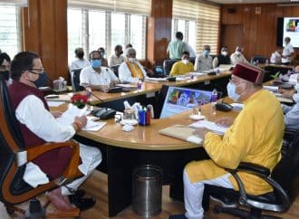 जोशीमठ में स्थापित होगा वेद अध्ययन केन्द्र, मन्दिरों के गर्भगृह से नहीं होगा लाइव प्रसारण। चार धाम देवस्थानम् प्रबन्धन बोर्ड की बैठक में मुख्यमंत्री ने कहा चारधाम मन्दिरों में पुरानी परम्परायें चलती रहेगी, राज्य सरकार का कार्य मन्दिर की आन्तरिक व्यवस्थाओं पर अधिकार करना नहीं बल्कि सहयोग करना है।