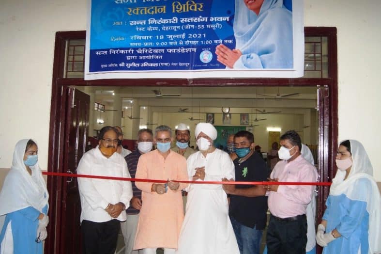 संत निरंकारी चैरिटेबल फाउंडेशन देहरादून द्वारा रक्तदान शिविर का आयोजन, 125 यूनिट रक्त मिल पायेगा जरुरतमंदों को।