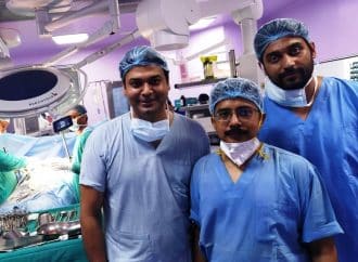 उत्तराखंड में पहली जटिल थोरेसिक सर्जरी से महिला को मिला नया जीवनदान, दस लाख लोगों में से किसी एक को होती है यह बीमारी।