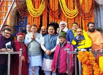 मुख्यमंत्री पुष्कर सिंह धामी ने बाबा केदारनाथ जी के किये दर्शन, कहा तीर्थों के पंडा, पुरोहित और पुजारियों के मान सम्मान को कोई ठेस नहीं पहुंचाई जायेगी।