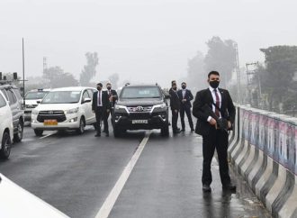 प्रधानमन्त्री नरेंद्र मोदी के काफिले में हुई चूक को लेकर पंजाब पुलिस की कार्यप्रणाली पर सवालिया निशान उठाते हुए भाजपा ने उठाये सवाल।
