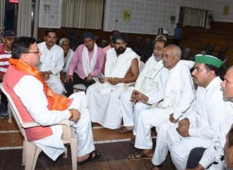 मुख्यमंत्री धामी ने अधिकारियों को आम जनता की समस्याओं के त्वरित समाधान के दिए निर्देश, कहा किसी को अनावश्यक देहरादून के चक्कर न काटना पड़े।