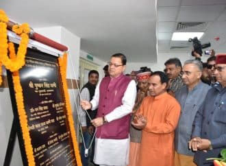 आशा कार्यकत्रियां राज्य की स्वास्थ्य सेवाओं की रीढ़, मुख्यमंत्री धामी।