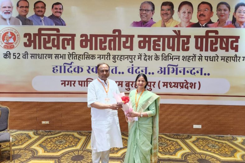 महापौर कांउसलिंग ऑफ इंडिया के सम्मेलन में शिरकत कर लौटी महापौर अनिता ममगाईं ने अपने अनुभव किए साझा, कहा सम्मेलन में उठी 74 वें संविधान को संसोधित करने की मांग।