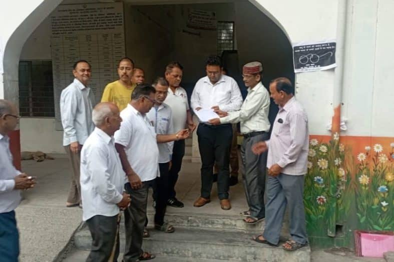 न्याय पंचायत रानीपोखरी के संयुक्त आंदोलनकारी मंच का ऋषिकेश तहसील में प्रदर्शन, 4 सूत्रीय मांग को लेकर मुख्यमंत्री को दिया ज्ञापन।