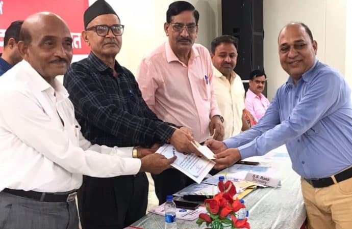 उत्तराखण्ड को-ऑपरेटिव बैंक लि0 ऋषिकेश की वार्षिक सामान्य निकाय की बैठक संपन्न, अंशधारक जल्द खोलें अपना खाता -चिन्तामणी सेमवाल, अध्यक्ष।
