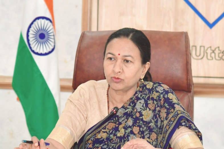 राधा रतूड़ी उत्तराखंड के 18 वें मुख्य सचिव के रूप में आज संभालेंगी कार्यभार ।
