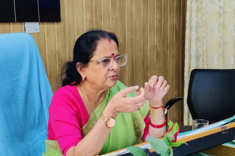 बिना अनुमति चोरी छिपे महिला की फोटो वीडियो बनाने वाले को मिले सजा ,कुसुम कंडवाल।