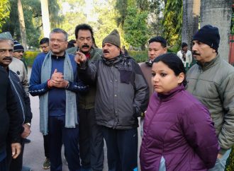 पद संभालते ही एक्शन में आये सौरभ मेयर सौरभ थपलियाल ने किया गांधी पार्क का निरीक्षण स्वच्छता व दून को हरा भरा बनाने पर दिया जोर