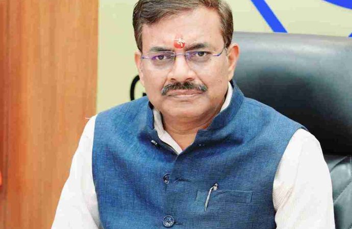 मुख्य सचिव आनंद बर्द्धन की अध्यक्षता में उत्तराखंड जलापूर्ति कार्यक्रम पर HPC बैठक आयोजित