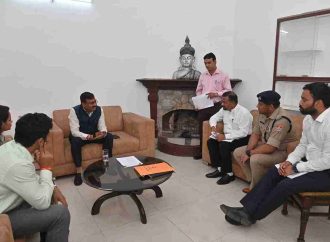 मुख्य सचिव आनंद बर्द्धन ने हरिद्वार में 2027 कुंभ और चारधाम यात्रा तैयारियों की समीक्षा की