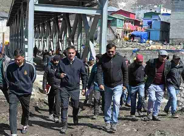 यात्रियों के लिए उपलब्ध रहेगा गर्म पानी, स्वच्छता पर रहेगा विशेष ध्यान : मुख्य सचिव