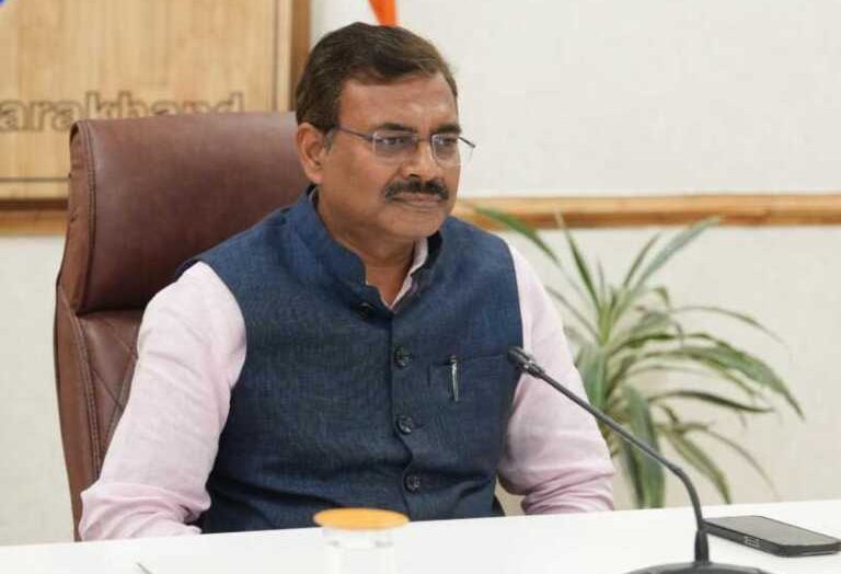 मुख्य सचिव आनन्द बर्द्धन की अध्यक्षता में 64वीं राज्य स्तरीय अधिकार प्राप्त समिति की बैठक हुई सम्पन्न