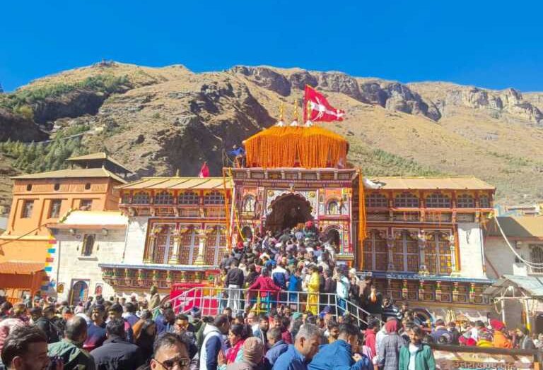 चारधाम में दर्शन के लिए घंटो लाइन में नहीं लगना पड़ेगा, प्रभावी ढंग से लागू होगा टोकन सिस्टम