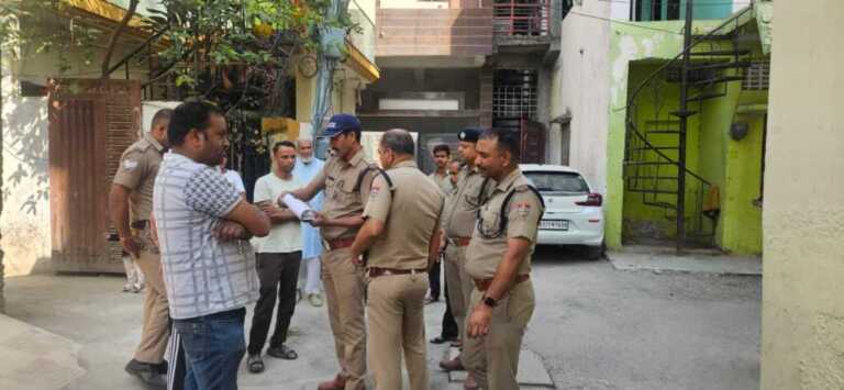 पटेलनगर क्षेत्र में पुलिस ने चलाया सत्यापन अभियान