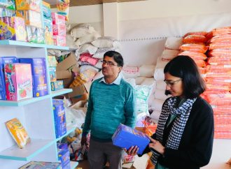 सीएम धामी के सख्त निर्देश पर नवरात्रि में खाद्य सुरक्षा को लेकर बड़ी कार्रवाई, 147 प्रतिष्ठानों पर छापे, 17 नमूने जांच को भेजे गए