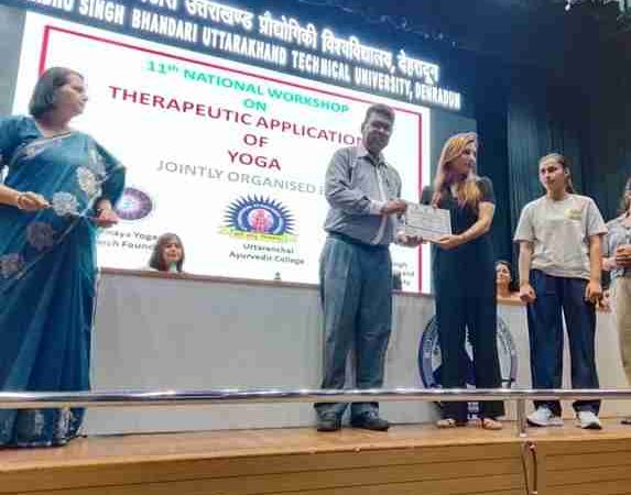 प्राणिक हीलिंग एवं आयुर्वेदिक चिकित्सा पर दो दिवसीय कार्यशाला का सफल समापन