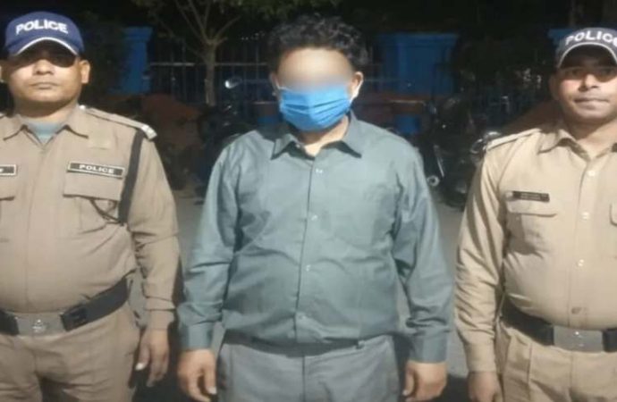 गढ़वाल: नाबालिग छात्रा के साथ छेड़छाड़ और गंदी बातें करता था शिक्षक, पुलिस ने किया गिरफ्तार