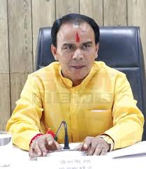 निजी स्कूलों की शिकायत के लिए जल्द जारी होगा टोल फ्री नंबर, शिक्षा मंत्री धन सिंह ने दिए निर्देश
