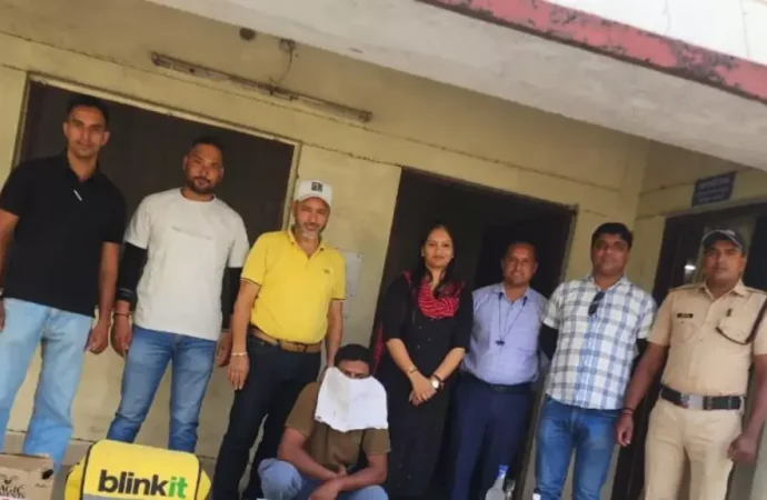 Zomato और Blinkit के बैग में खाने के साथ ये चीज भी हो रही थी डिलीवर, देहरादून में हुआ चौंकाने वाला खुलासा