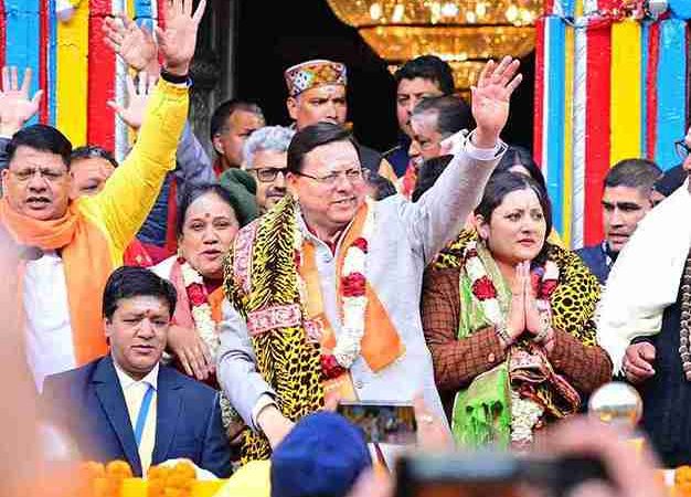 मंत्र उच्चारण के बीच विधि-विधान से खुले ग्यारहवें ज्योर्तिलिंग श्री केदारनाथ धाम के कपाट।