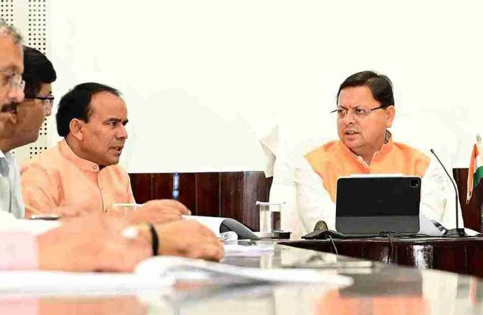 स्कूलों में बच्चों को पाठ्यचर्या में श्रीमद् भगवत गीता का अध्ययन भी कराया जाए- मुख्यमंत्री।