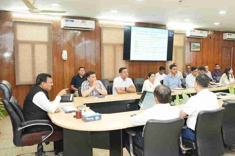 मुख्य सचिव आनंद बर्द्धन की अध्यक्षता में मसूरी के विकास पर मंथन, यातायात और पर्यटन को लेकर लिए अहम फैसले