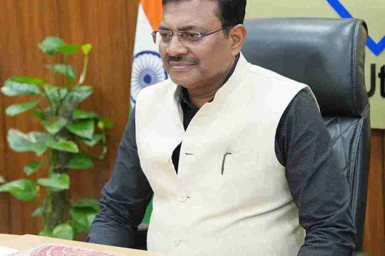 उत्तराखंड में 25 आयुष वेलनेस सेंटर बनेंगे सेंटर ऑफ एक्सीलेंस: मुख्य सचिव आनंद बर्द्धन