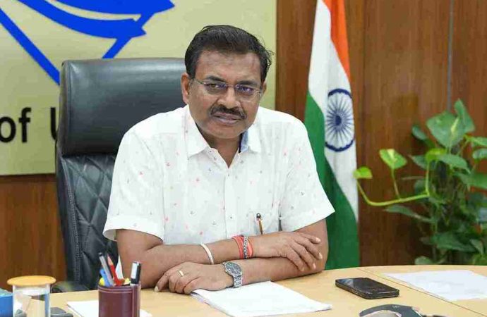 कैंचीधाम के लिए बनेगा मास्टर प्लान, मुख्य सचिव ने दिए यातायात सुधार के निर्देश