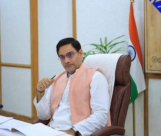 केदारनाथ यात्रा: गौरीकुंड से 311 स्वस्थ घोड़ा-खच्चर किए गए रवाना