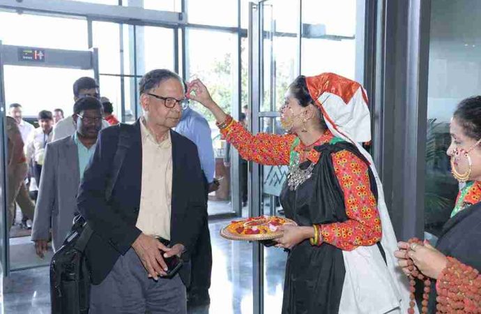 16वें वित्त आयोग की टीम पहुंची देहरादून