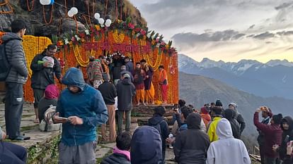 चतुर्थ केदार रुद्रनाथ मंदिर के कपाट खुले, लगे जयकारे…पावन पल के साक्षी बने सैकड़ों श्रद्धालु