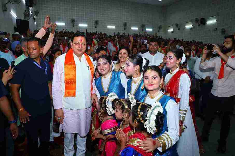 मुख्यमंत्री धामी ने युवा कार्यकर्ता सम्मेलन में की घोषणाएं, ऋषिकुल में बनेगा मदन मोहन मालवीय राज्य शोध संस्थान