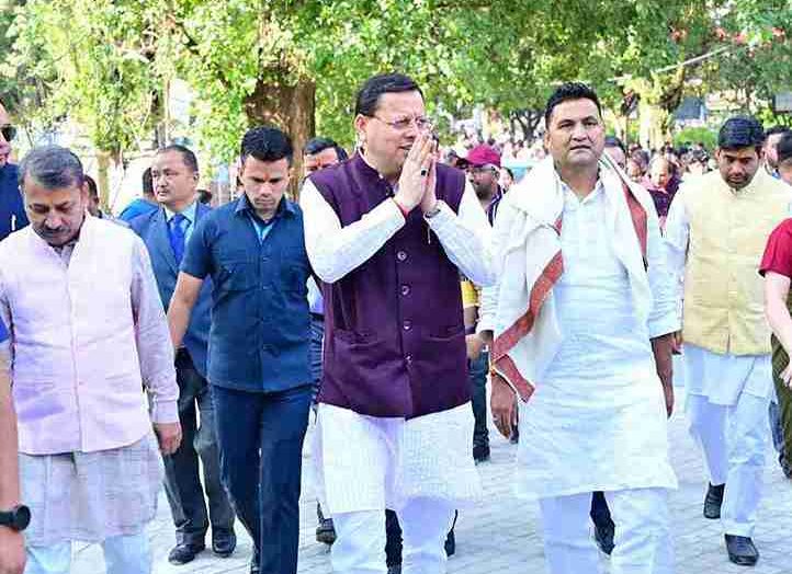 सीएम धामी ने नैनीताल में विकास कार्यों का किया निरीक्षण, डीएसए मैदान में कई अहम घोषणाएं की