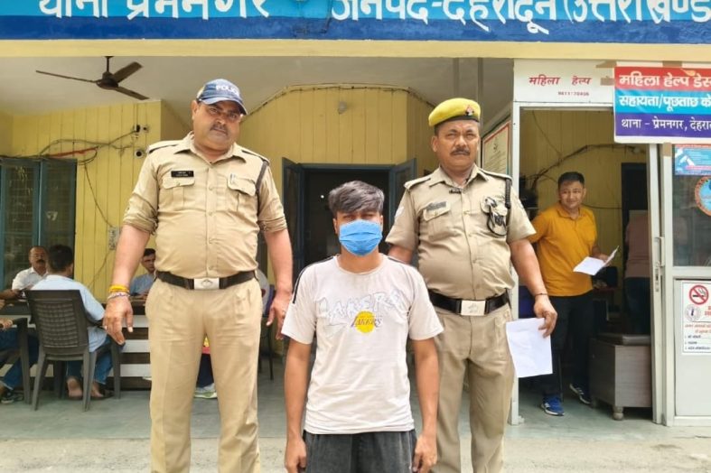 छात्र गुटों के आपसी संघर्ष में हुई फायरिंग की घटना में फरार अभियुक्त गिरफ्तार