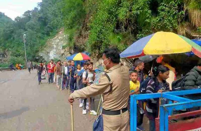सोनप्रयाग से केदारनाथ धाम जाने वाली पैदल यात्रा का हो रहा है विधिवत संचालन
