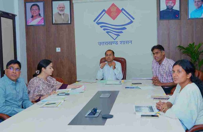 सचिव शैलेश बगौली ने सतर्कता अधिष्ठान की समीक्षा की, लंबित प्रकरणों के त्वरित निस्तारण और नवाचार के दिए निर्देश