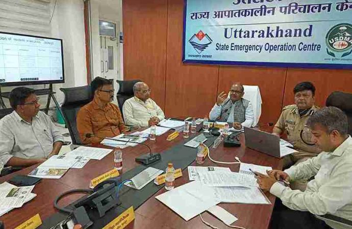 बाढ़ से निपटने के लिए जनपद पूरी तरह तैयार, टेबल टॉप एक्सरसाइज में जनपदों की तैयारियों की समीक्षा