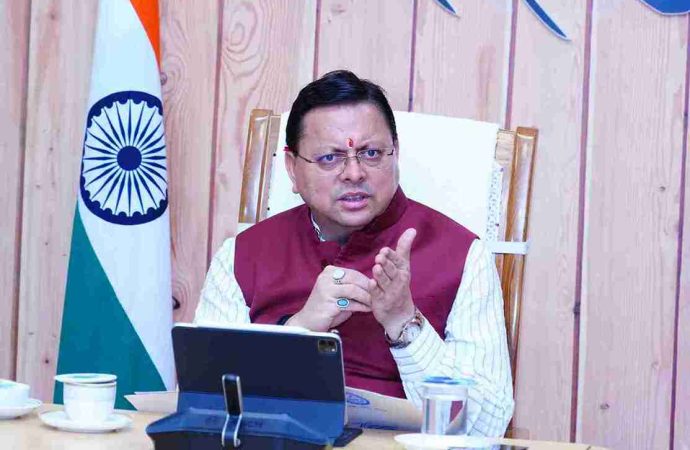 सरकारी भूमि में अतिक्रमण न हो इसके लिए मजबूत मैकेनिज्म बनाया जाय: मुख्यमंत्री