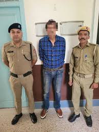 बॉलीवुड डायरेक्टर मुंबई से गिरफ्तार, हल्द्वानी पुलिस की बड़ी कार्रवाई
