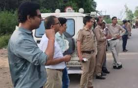 धड़ल्ले से चल रहे अवैध खनन को लेकर डीएम सख्त, शुक्रवार की देर रात तक छोएमारी में 8 स्टोन क्रेशर सीज, रवन्ना पोर्टल किया बंद