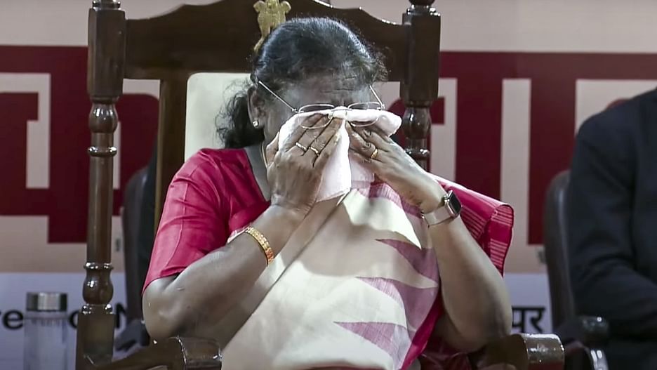 Big breaking :-राष्ट्रपति ने कुछ यूं मनाया अपना जन्मदिन…दृष्टिबाधित बच्चों ने गाया स्पेशल गीत तो छलक पड़े आंसू