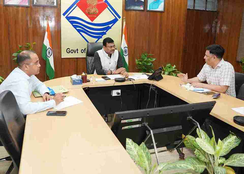 केदारनाथ हेली सेवाओं की सुरक्षा बढ़ेगी, सहस्त्रधारा और सिरसी में ATC स्थापित करने के निर्देश