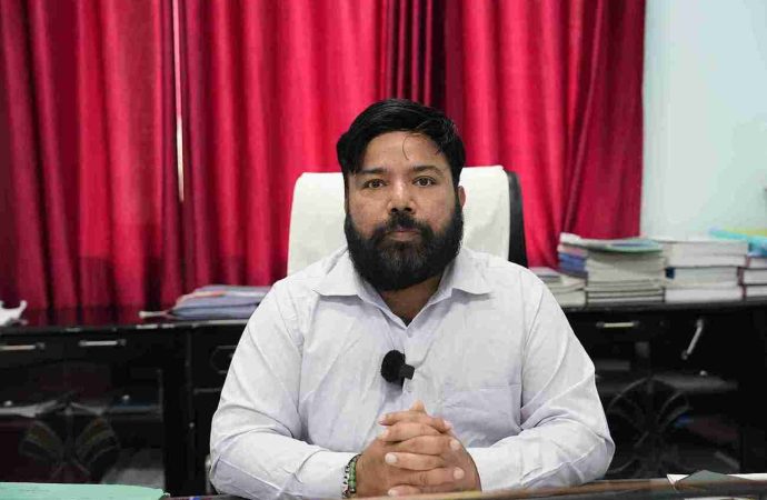 मतदान तिथियों को लेकर भ्रम में न रहे मतदाताः आयोग