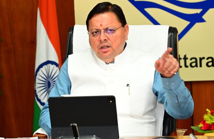 प्रमुख धार्मिक स्थलों पर श्रद्धालुओं की भीड़ को देखते हुए व्यवस्थाएं चाक-चौबंद करने के सीएम धामी के निर्देश