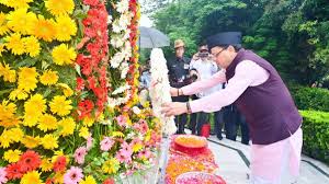 कारगिल विजय दिवस की पूर्व संध्या पर सीएम ने शहीदों को किया नमन