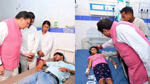 मुख्यमंत्री ने हरिद्वार अस्पताल पहुंचकर भगदड़ में घायलों का हाल जाना