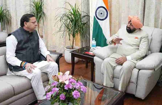सीएम धामी ने राज्यपाल से की भेंट, आपदा राहत कार्यों की प्रगति पर दी जानकारी