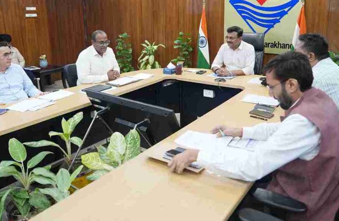 जनपद, एमपैक्स के कम्प्यूटराइजेशन और डाटा अपडेशन में लाएं तेजीः मुख्य सचिव