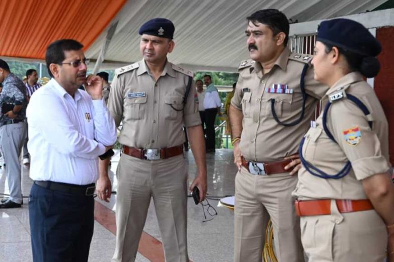 Big breaking :-सेलाकुई क्षेत्र से एक साथ गुमशुदा 03 नाबालिकों को दून पुलिस ने किया 12 घंटे के अंदर दिल्ली एनसीआर से किया सकुशल बरामद